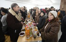 Фото 1: У Львові спільнота взаємодопомоги «Оселя» організувала для потребуючих Святвечір