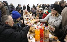 Фото 6: У Львові спільнота взаємодопомоги «Оселя» організувала для потребуючих Святвечір
