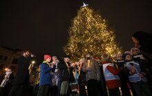 Фото 11: У Львові урочисто засвітили головну ялинку міста
