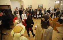 Фото 8: У Ратушу завітав вертеп з музичної школи