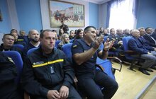 Фото 2: Андрій Садовий нагородив рятувальників з нагоди професійного свята
