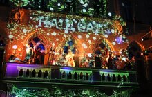 Фото 7: На фасаді театру Курбаса показали відеомапінг