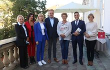 Фото 5: Мер Андрій Садовий зустрівся з бельгійськими лікарями, які тиждень проводитимуть безкоштовні мікрохірургічні операції на вусі у дітей