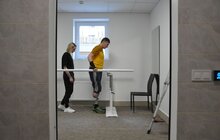 Фото 6: Перший в історії України пацієнт із вживленим у кістку протезом – ходить (фото, відео)