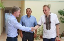 Фото 6: Благодійний фонд ПриватБанку «Допомагати просто» подарував міській дитячій клінічній лікарні УЗД-сканер експертного класу