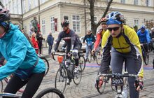 Фото 31: Мер Львова привітав учасників веломарафону «Львівська сотка. Осінь» та взяв участь у велозаїзді