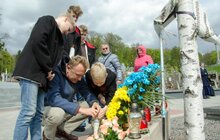 Фото 9: У Великодню неділю у Львові спільно помолились за загиблих воїнів АТО