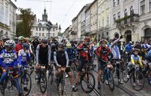 Фото 14: У Львові з площі Ринок стартував веломарафон «Львівська Сотка. Осінь»