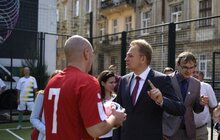 Фото 4: У Львові відкрили оновлений футбольний майданчик