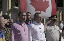 Фото 15: У Львові зіграли у вуличний хокей із канадцями