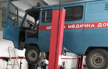 Фото 5: Львівські училища безкоштовно ремонтують автомобілі для військових і волонтерів