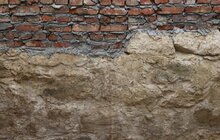 Фото 6: Під час відбудови музею Шухевича у Білогорщі виявили ймовірну криївку: історики вивчають знайдені речі (фото/відео)