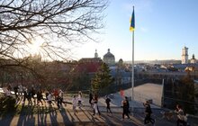 Фото 2: Перший в Україні «Забіг Звіздарів» зібрав у Львові пів мільйона гривень на потреби ЗСУ (відео)