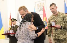 Фото 6: У мерії Львова посмертно нагородили львів'ян, які з 2014 року боронили незалежність України (фото/відео)