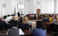 Фото 1: Сьогодні у Львові нагородили 55 найкращих педагогів (відео)