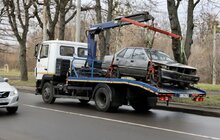 Фото 12: У Львові почали евакуйовувати покинуті автівки (відео)