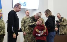 Фото 13: У мерії Львова посмертно нагородили львів'ян, які боронили незалежність України