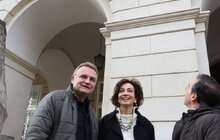 Фото 2: До Львова приїхали три міністри та генеральна директорка, яка очолює ЮНЕСКО у світі: що написали у Книзі почесних гостей