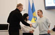 Фото 2: У Львові нагородили 100 талановитих спортивних тренерів