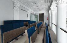 Фото 4: В міській Ратуші ремонтують велику сесійну залу: розпочали демонтажні роботи