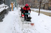 Фото 55: Для посипання доріг від ожеледиці минулої доби використано 527 м3 піскосуміші та 186 м3 солі