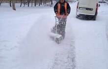 Фото 68: Для посипання доріг від ожеледиці минулої доби використано 527 м3 піскосуміші та 186 м3 солі