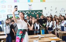 Фото 11: Перший урок у школах Львова проводили ветерани, волонтери та громадські активісти (відео)