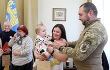 Фото 11: “Дякуємо за справжнього Захисника” - у Львові вручили подяки рідним захисників 24-ї бригади, які захищають Україну