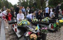 Фото 2: У День Незалежності України Львів вшановує пам’ять загиблих Героїв