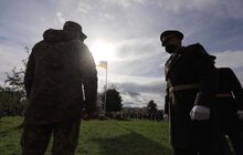 Фото 2: На площі перед Центром Довженка у Львові урочисто підняли Державний прапор