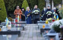 Фото 26: У Львові вшанували загиблих Героїв України, які поховані на Личаківському кладовищі