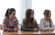 Фото 7: Духовні зустрічі священиків із вчителями та учнями