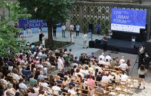 Фото 2: У Львові стартував найбільший в Україні форум у сфері архітектури та урбаністики (фото)