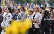 Фото 3: На Личаківському кладовищі помолилися за полеглих Захисників і Захисниць України (фото)