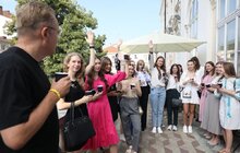 Фото 7: Учням, які отримали 600 балів на цьогорічному тестуванні, виплатять по 15 тисяч гривень