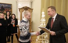 Фото 7: Мер Львова вручив премії працівникам культури та менеджерам міждисциплінарних проектів