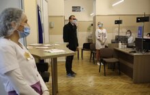 Фото 18: Всі охочі мають змогу прийти на вакцинацію в міську Ратушу