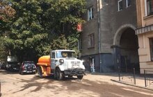 Фото 3: До прибирання міста від негоди залучено 1790 осіб та 33 одиниці техніки