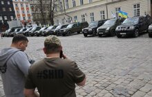 Фото 4: «Дякую, що не зневірюєтесь і продовжуєте там, де інші могли зупинитись», – мер Львова привітав волонтерів