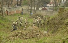 Фото 7: До прибирання міста в рамках кампанії «З нами місто розквітає» долучилось понад 4,6 тис людей