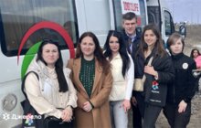 Фото 4: Медогляд, одяг, документи, а ще навчання та соціалізація: як у Львові допомагають табору ромів