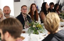 Фото 1: У Львові влаштували спільний сніданок із захисниками