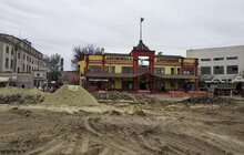 Фото 14: Реконструкція пл. Двірцевої: роботи з прокладання головного водогону завершили