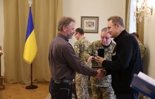 Фото 4: У Львові відзнаками Міністерства оборони України нагородили волонтерів та військових