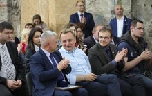 Фото 12: А. Садовий: «Електротранспорт має домінувати у Львові та в Україні»