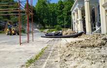 Фото 5: У Парку культури та відпочинку реставрують вхідну арку