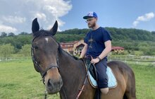 Фото 3: Пацієнти центру НЕЗЛАМНІ спробували новий вид реабілітації – іпотерапію