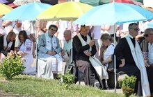 Фото 11: На Сихові тисячі людей об’єднались в молитві на честь 25-річчя візиту Папи Римського Івана Павла ІІ в Україну (фото, відео)