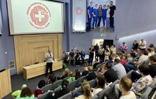 Фото 8: Американські медики вчать українських надавати допомогу пацієнтам з воєнними травмами у критичних станах