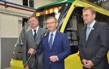 Фото 17: «Небагато є країн в світі, які здатні випускати такі трамваї», - А. Садовий
